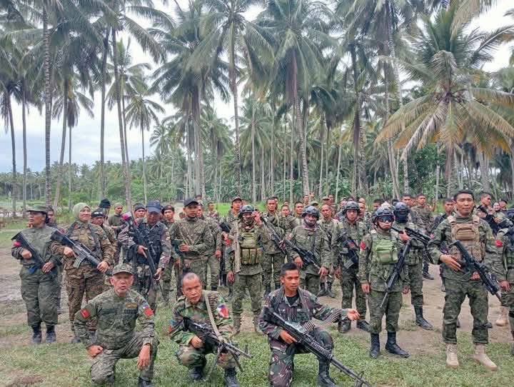 goonstac's tweet photo. Moro National Liberation Front.

Siapa la funder diorang ni 👀 https://t.co/E9TmJfRfam