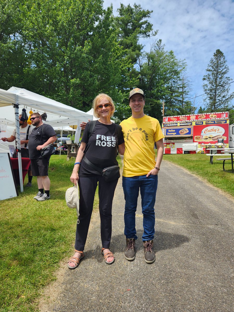 Chase Oliver tweet media