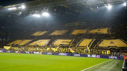 É um tifo assim para o próximo jogo na luz. Fartos disto