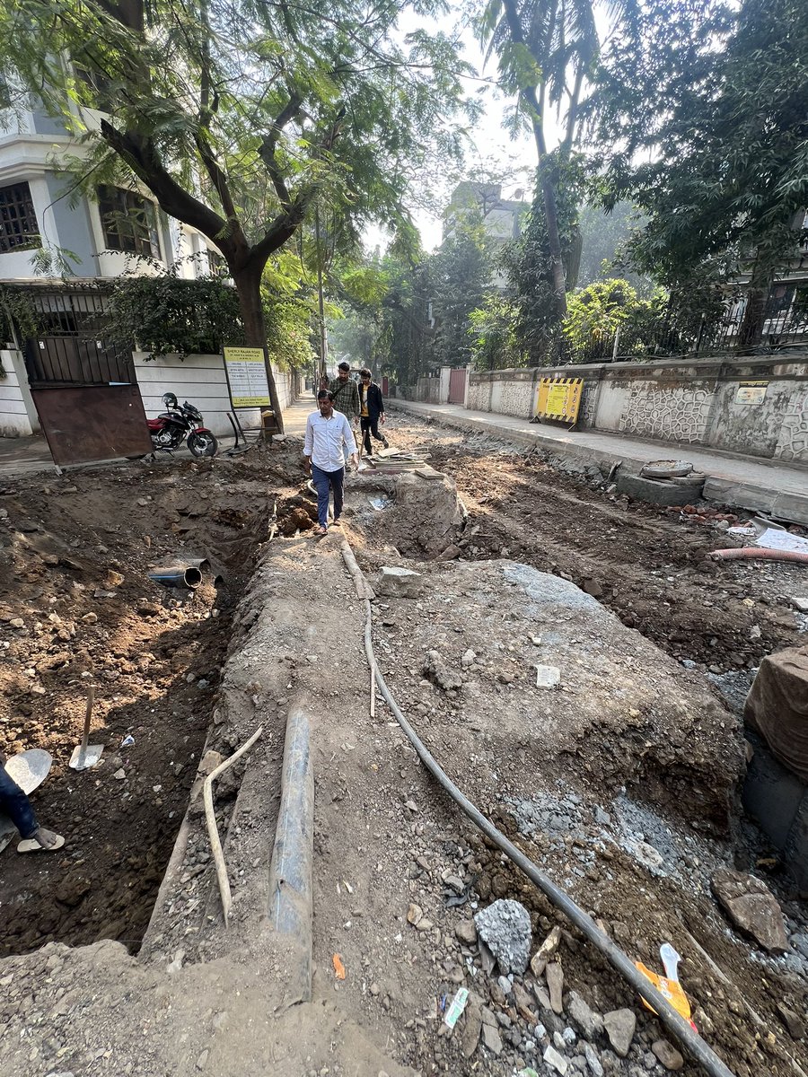 mandira bedi tweet media