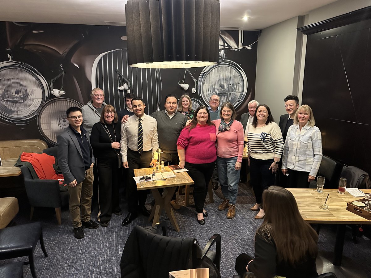 Thanks to Solihull Conservatives for hosting me for a lively discussion of their policy forum! Lovely to see you all. @conservatives