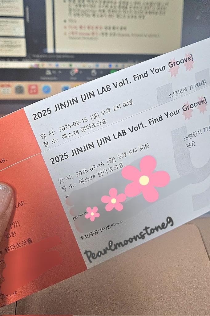 Pearlmoonstone9's tweet photo. I can’t wait to find my groove as you perform your songs. See you #진진 ✨️ #아스트로 #JINJIN #박진우 ✨️✨️✨️✨️✨️
#FindYourGroove #JINLAB_Project Vol. 1 https://t.co/KXgr3bhXUK