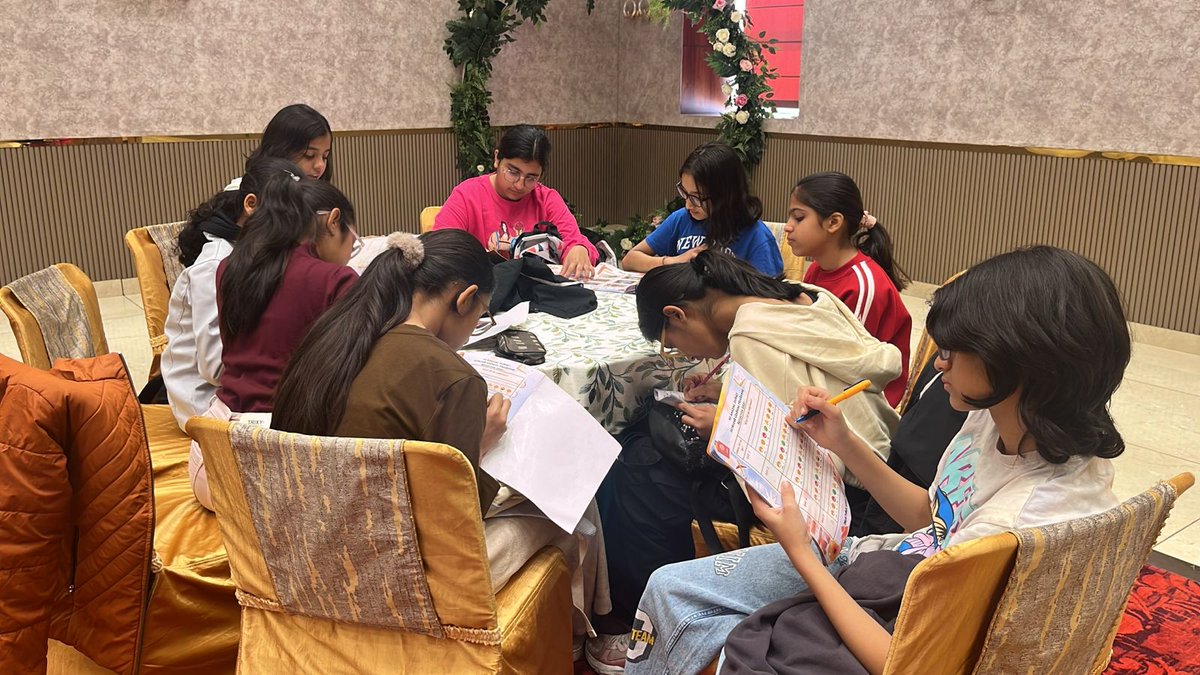 DPSSurat's tweet photo. Exploring Bhopal’s rich past, Class VII students connected with India’s cultural and military heritage. A trip full of insights and inspiration!
#CulturalOdyssey#LearningAdventure #ExploringHistory https://t.co/n5i4MNHgOI