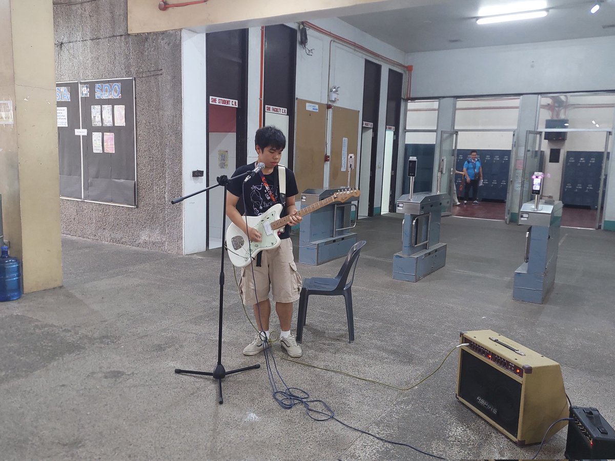 ClubSamapi's tweet image. First Blobjam of the year happening right now, come thru! 💫