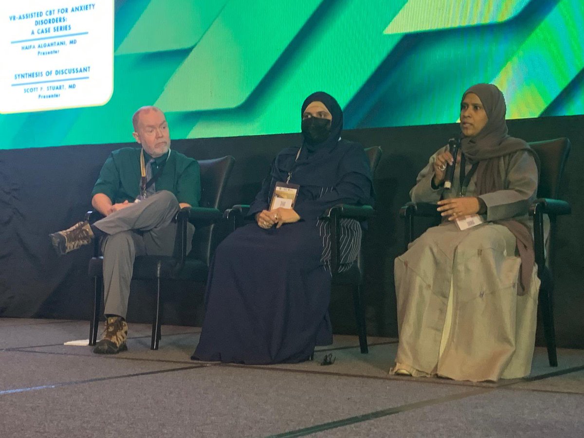 howr_3's tweet photo. تشرفت برفقة د هيفاء القحطاني@CbtKsa كمشاركين من السعودية في المؤتمر الدولي 
 the 51st Annual Convention of the Philippine Psychiatric Association and the World Federation for Psychotherapy Regional Meeting
تحدثت د. هيفاء عن العلاج بالVR والعلاج السلوكي 
وتحدثت عن العلاج ب EMDR https://t.co/tDxy4MGbts