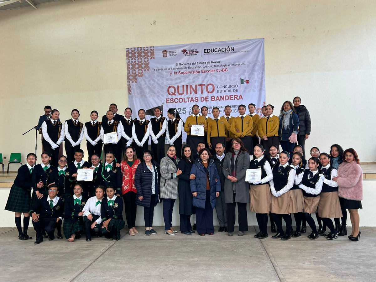 escuela_6's tweet photo. Quinto Concurso Estatal de Escolta de Bandera 🇲🇽 de EM, en las instalaciones de la @escuela_6, en su Fase de Zona Escolar, con la destacada participación de las escuelas @EPO197 @epo244 #CAM, resultando ganadora la @escuela_6 en representacion de la @SupervisionBG03 https://t.co/ElGW6ijF8I