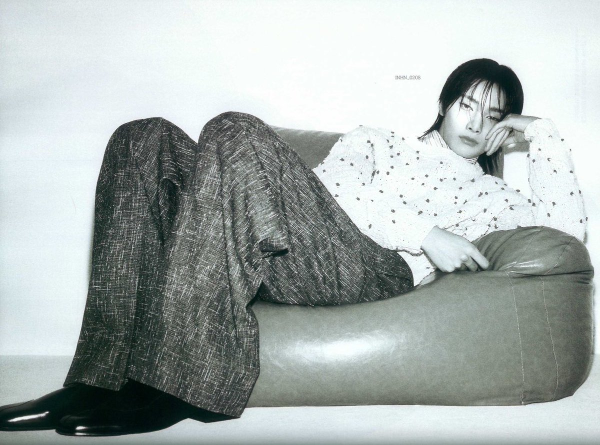 dailyinnieluv's tweet photo. I.N x BOTTEGA VENETA x MARIE CLAIRE https://t.co/0Wfa3iU7v1