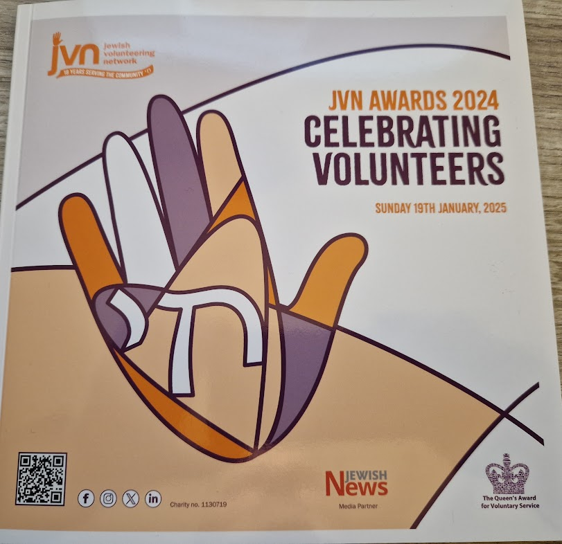 BelsenBook's tweet photo. I was proud to be one of four speakers (Vera Bernstein, Gloria Silver and Maralyn Turgel) at the @JVN_org_uk Awards 2024 event representing @Gen2GenUK which picked up a Volunteer Team of the Year Award! #jvnawards #HolocaustEducation https://t.co/8ix3o2fKNI