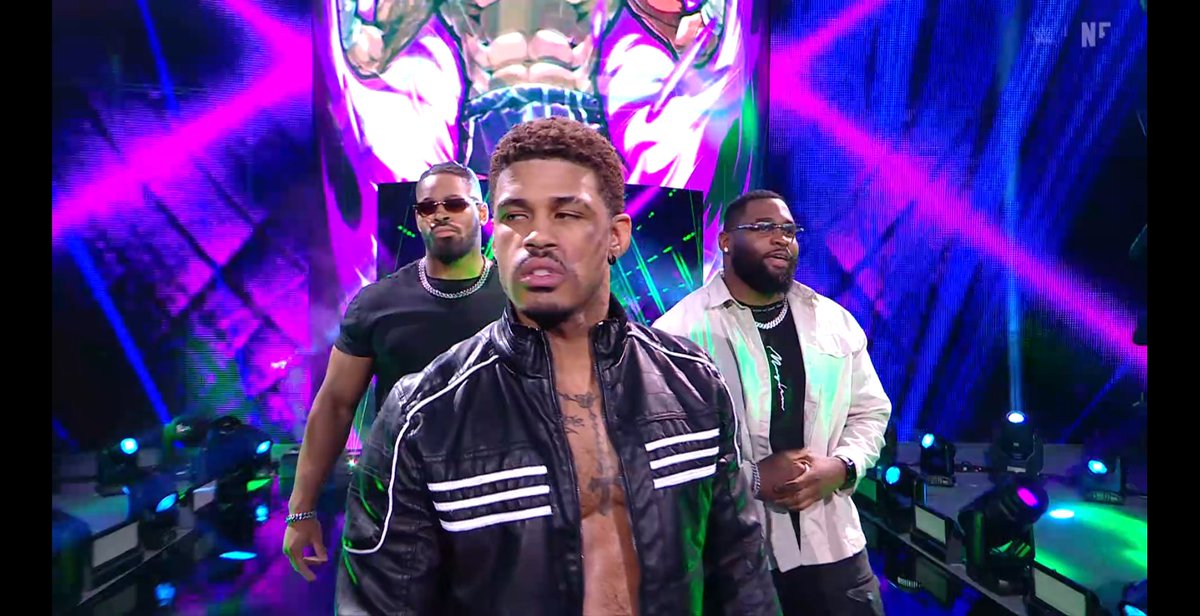 SKWrestling_'s tweet image. Dion Lennox vs Wes Lee is going on right now. 
#WWENXT