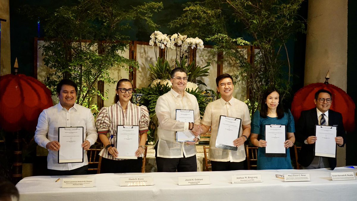 ARTAgovph's tweet photo. 22 January 2025 | On 21 January 2025, Anti-Red Tape Authority (ARTA) Secretary Ernesto V. Perez together with Department of Trade and Industry - Board of Investments (DTI-BOI) Executive Director Atty. Bobby G. Fondevilla, https://t.co/gx8xWjS093