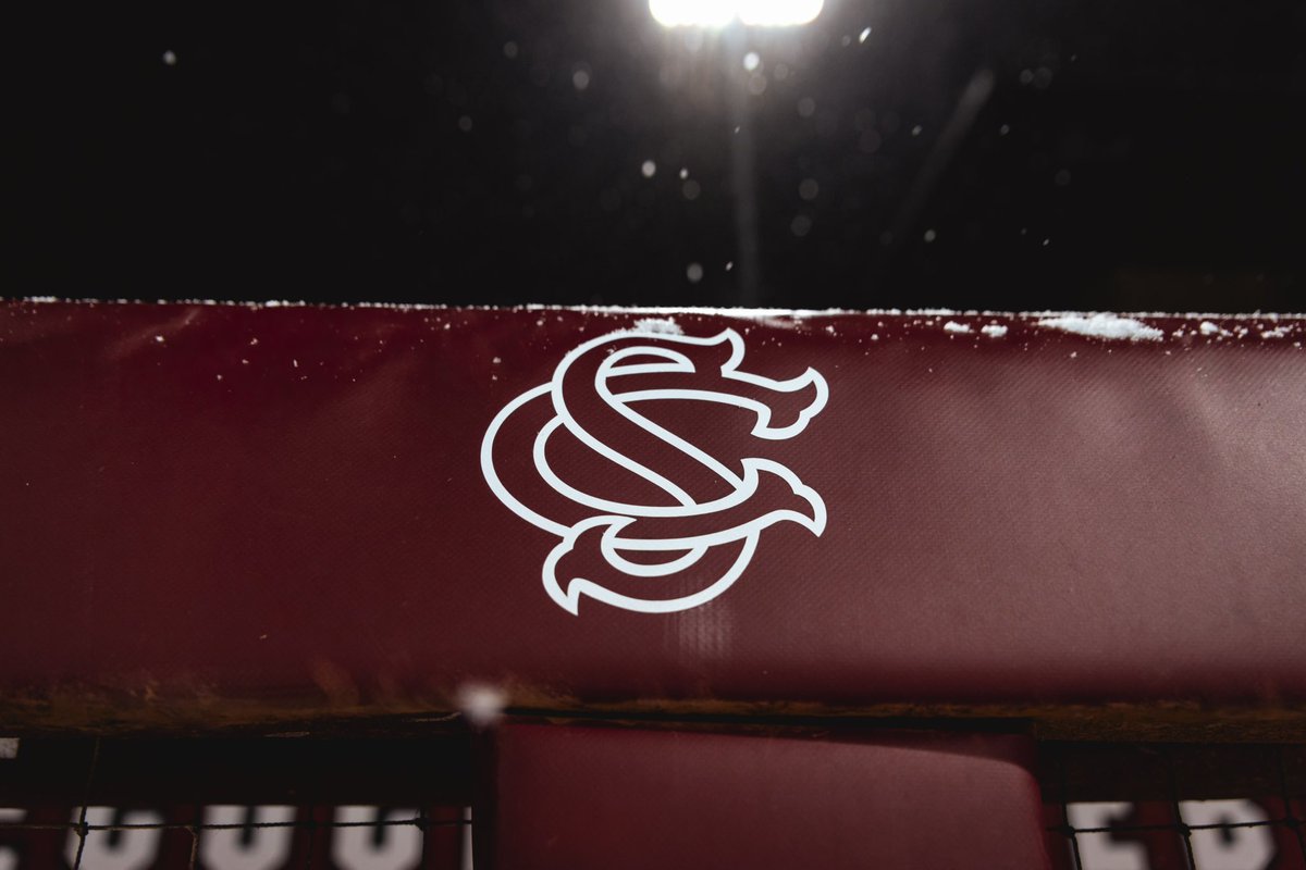 GamecockBSB's tweet photo. Currently from Founders ❄️

#Gamecocks | #ForeverToThee https://t.co/L9emr9bs59