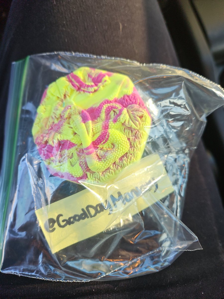 OnlyHalfAMonkey tweet media