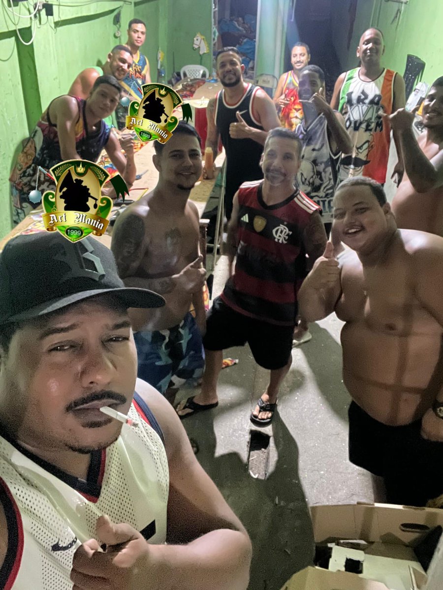 Bote a fantasia e caia na folia. É Carnaval!