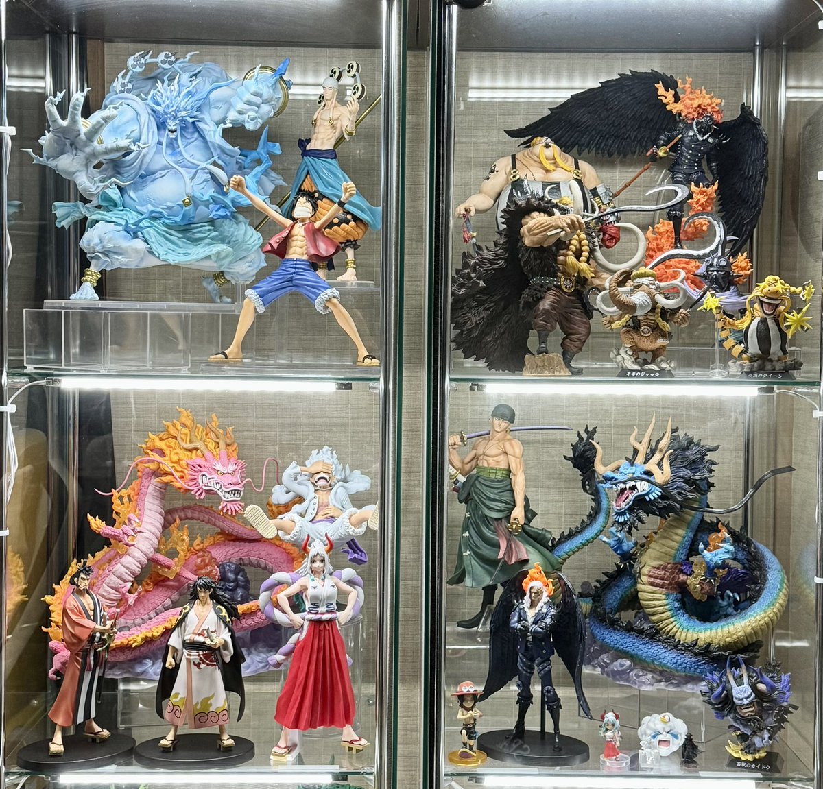 おはようございます✨ 試してみたところ不二貿易さんのケースの一段に