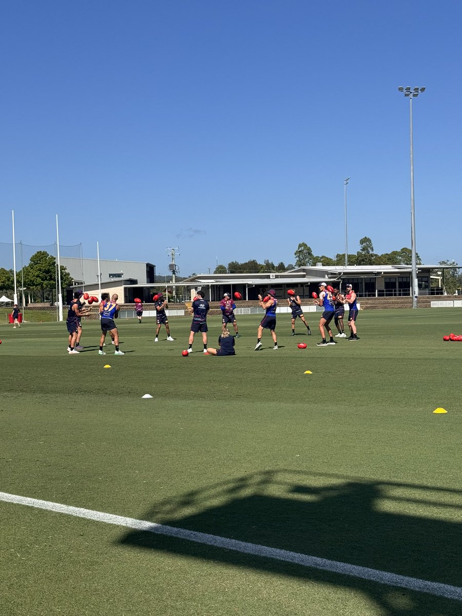 BananaFrittz's tweet photo. Lions 🦁 training notes from this morning

Coleman likey to miss Rd 0. If he gets up I would expect him to be managed a bit in game. Zorko isn’t going anywhere and will be main Distributor across Hb again. 
#AFLFantasy https://t.co/BE3U9OBSbz