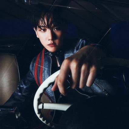 worm (@pegbaekhyun) on Twitter photo 