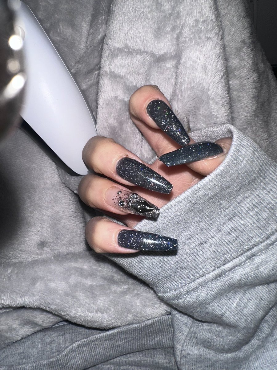 みんな何のWiFiつかってる？？
なにがFPSとか配信向き？？
おしえてっ🥲🙏🏻