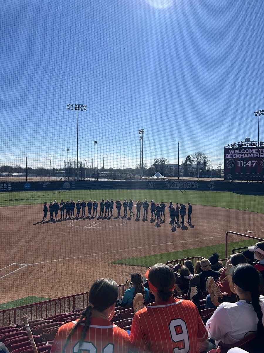 Hailey Hoeft (@haileyhoeft2027) on Twitter photo Had so much fun at <a href="/GamecockSoftbll/">Gamecock Softball</a> Elite Prospect Camp! I learned so much and had so much fun!! Thank you to coaches <a href="/CoachZack21/">Zack Parsons</a> <a href="/ashleychastain/">Ashley Chastain Woodard</a> <a href="/jodydavidson/">Jody Davidson</a> <a href="/kkrupit/">Kass Krupit</a> <a href="/KatieRBrowder/">Katie Rietkovich Browder</a> Canāt wait to come back soon! <a href="/LLGCOACH/">LLG</a> <a href="/Org_LLG/">Lady Lightning Gold Org Account</a> <a href="/LLG_Dom/">Lady Lightning Gold Dom</a> Had so much fun at <a href="/GamecockSoftbll/">Gamecock Softball</a> Elite Prospect Camp! I learned so much and had so much fun!! Thank you to coaches <a href="/CoachZack21/">Zack Parsons</a> <a href="/ashleychastain/">Ashley Chastain Woodard</a> <a href="/jodydavidson/">Jody Davidson</a> <a href="/kkrupit/">Kass Krupit</a> <a href="/KatieRBrowder/">Katie Rietkovich Browder</a> Canāt wait to come back soon! <a href="/LLGCOACH/">LLG</a> <a href="/Org_LLG/">Lady Lightning Gold Org Account</a> <a href="/LLG_Dom/">Lady Lightning Gold Dom</a>