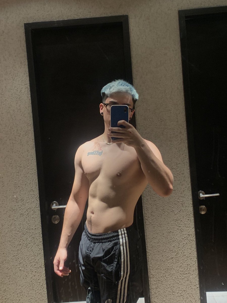 Sweet_diegoh's tweet photo. Trabajando para mejorar el contenido 🤭🤭 https://t.co/P2JK5swIuf