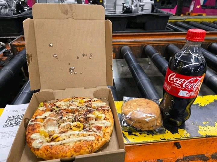 MrIcy🏴‍☠️ tweet media