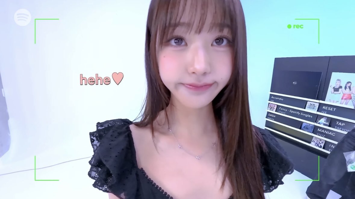 I LOVE WONYOUNG!! WHO ELSE LOVES WONYOUNG!?!?