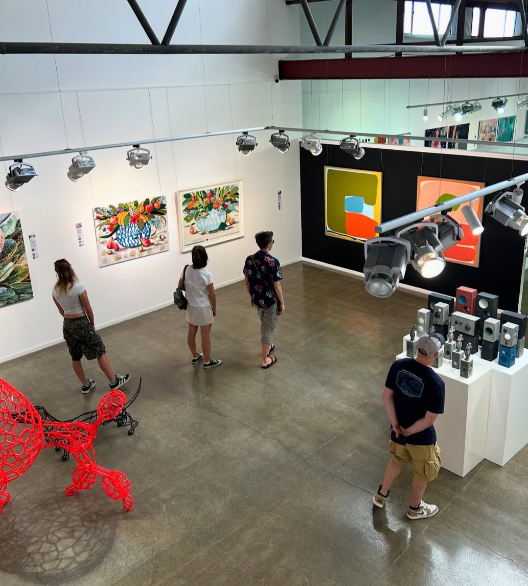 The gallery will be open from 9-4 today.
👇
Please check our website for parking 🅿️ instructions.
👇
We hope to see you soon.