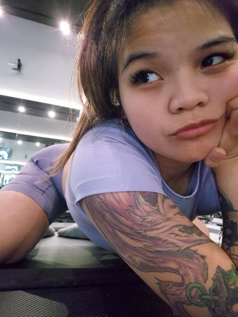 Viella_bee's tweet image. Another day, another SPAM post about pilates
I WON'T STOP. CAN'T STOP. PILATES IS FOREVER. YOUR TOLERANCE IS NOT. 
#onthegrind #pilates