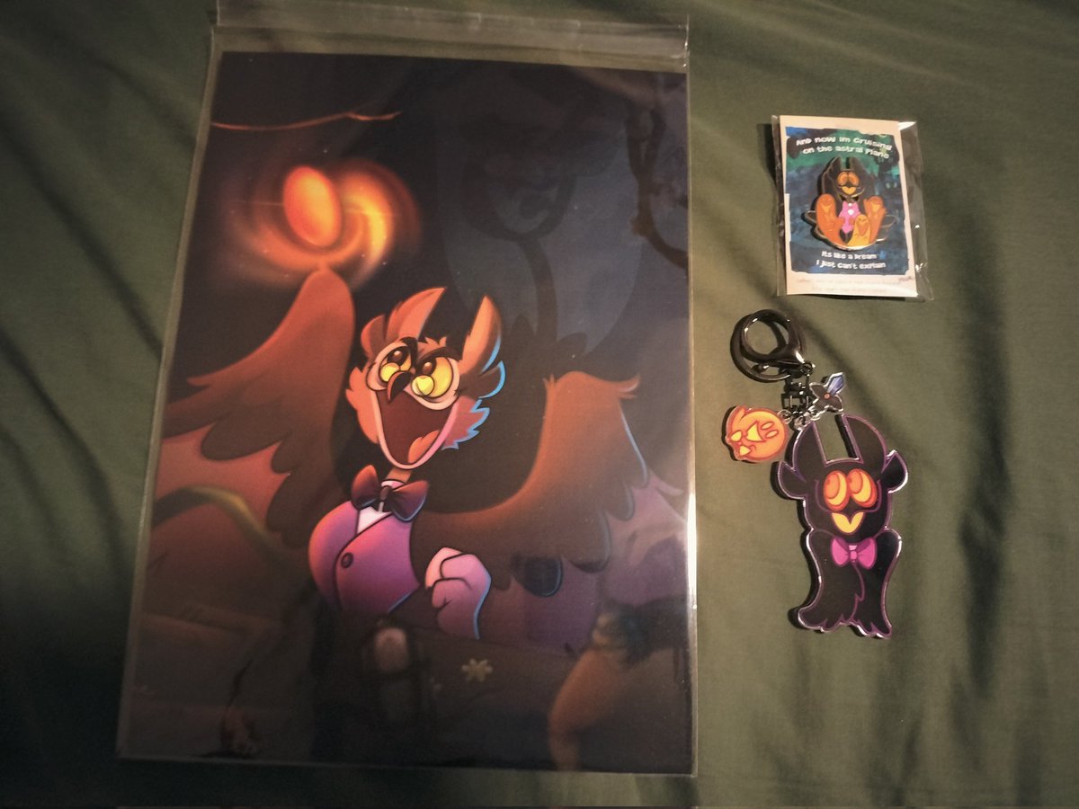 BarnabysBF's tweet photo. well uh

EVERYTHING IS HERE NOW!!!! EHEHEHEHE I'M SO SO HAPPY
the sticker makes it look like he's peeking through the page of my stickerbook,,

AUGH THIS IS AMAZING https://t.co/WRHkVUEclv
