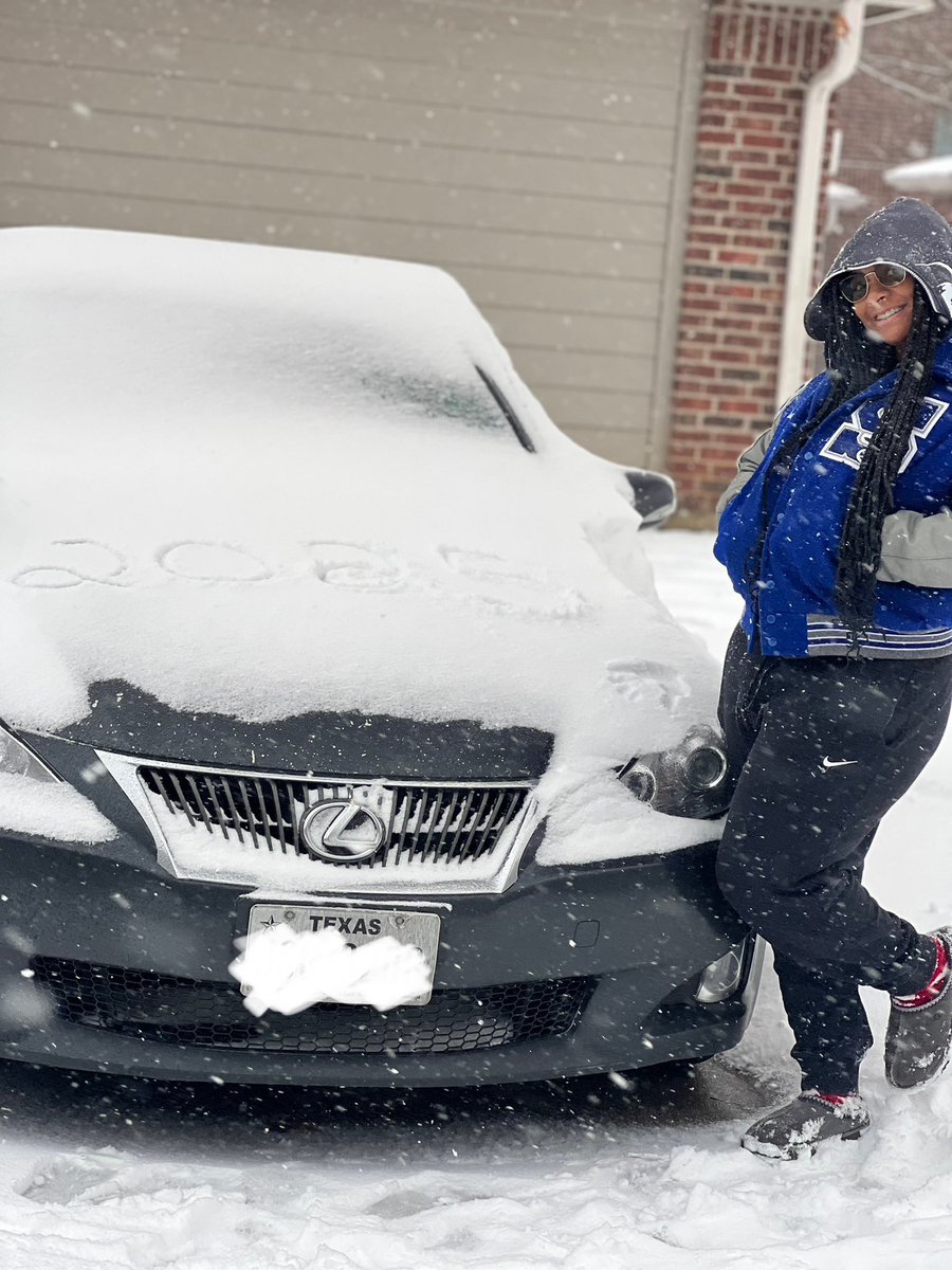 ❄️2025 Snow Day❄️
#beblue #softball