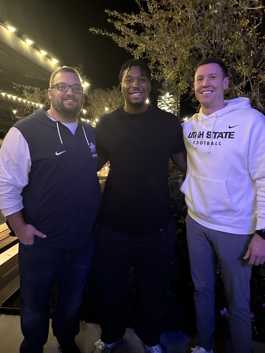 Mario Acitelli (@coachacitelli) on Twitter photo Great seeing my guy โฆ<a href="/CharlesGrant51/">Charles Grant</a>โฉ in Arizona while on the recruiting trail. Big things ahead for him as he trains for the #NFL! โฆ<a href="/CoachMJohns/">Matt Johns</a>โฉ Great seeing my guy โฆ<a href="/CharlesGrant51/">Charles Grant</a>โฉ in Arizona while on the recruiting trail. Big things ahead for him as he trains for the #NFL! โฆ<a href="/CoachMJohns/">Matt Johns</a>โฉ