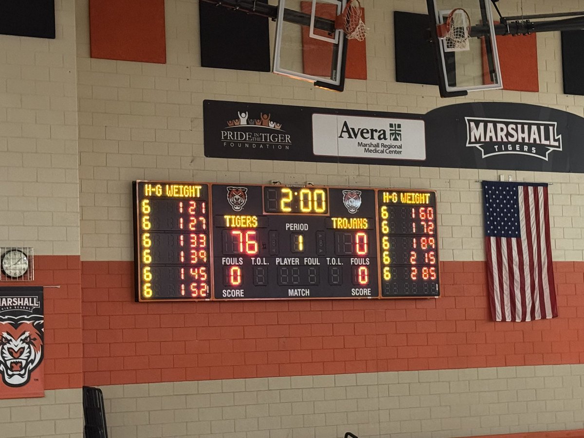 TigersWrestle's tweet photo. Marshall takes second round vs Worthington, 76-0. https://t.co/eEBYnyK6hA