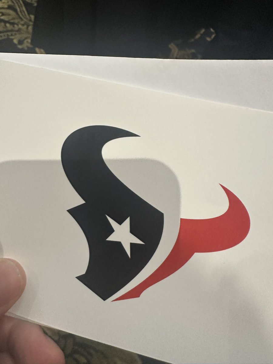 Coach_E_Cano's tweet photo. Our Girls Flag Football team will be representing the @HoustonTexans  @NFL Thank you all for providing this great opportunity. @Socorro_HS1 @LadyBulldogs_S 
Go Dawgs https://t.co/Go95hrndkW
