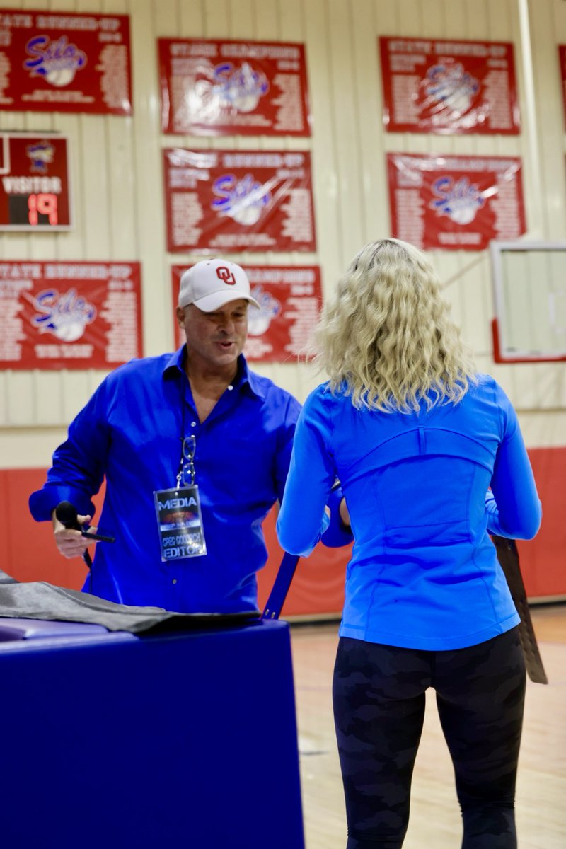 PrepNation_TV's tweet photo. #OKPrepScene: Silo Rebels Strike Gold,
as Prep Nation issues 3 All State Belts, 2
Bomber Awards: and 1 Top Gun 2A Most
Outstanding Player Award. Gallery 1
Congratulations to Misses Connie Tubby,
@TimberHensley & @ZaneSander. #PNTV
Award Ceremony: https://t.co/bEqUpAK1MG https://t.co/7J98GsF1EL