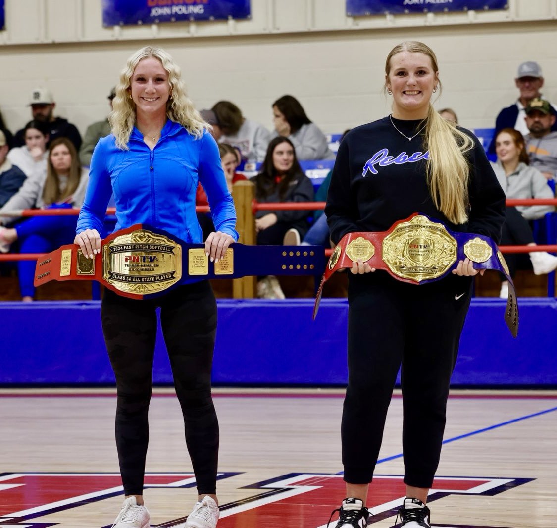 PrepNation_TV's tweet photo. #OKPrepScene: Silo Rebels Strike Gold,
as Prep Nation issues 3 All State Belts, 2
Bomber Awards: and 1 Top Gun 2A Most
Outstanding Player Award. Gallery 2
Congratulations to Misses Connie Tubby,
@TimberHensley & @ZaneSander. #PNTV
Award Ceremony: https://t.co/lUbAAhYqGx⦠https://t.co/UhoEHDKBig