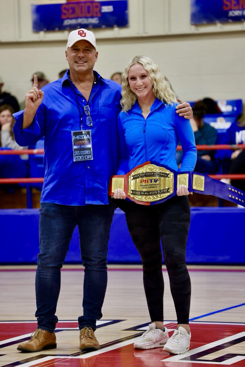 PrepNation_TV's tweet photo. #OKPrepScene: Silo Rebels Strike Gold,
as Prep Nation issues 3 All State Belts, 2
Bomber Awards: and 1 Top Gun 2A Most
Outstanding Player Award. Gallery 3
Congratulations to Misses Connie Tubby,
@TimberHensley & @ZaneSander. #PNTV
Award Ceremony: https://t.co/lUbAAhYqGx⦠https://t.co/4IJIm8plhA