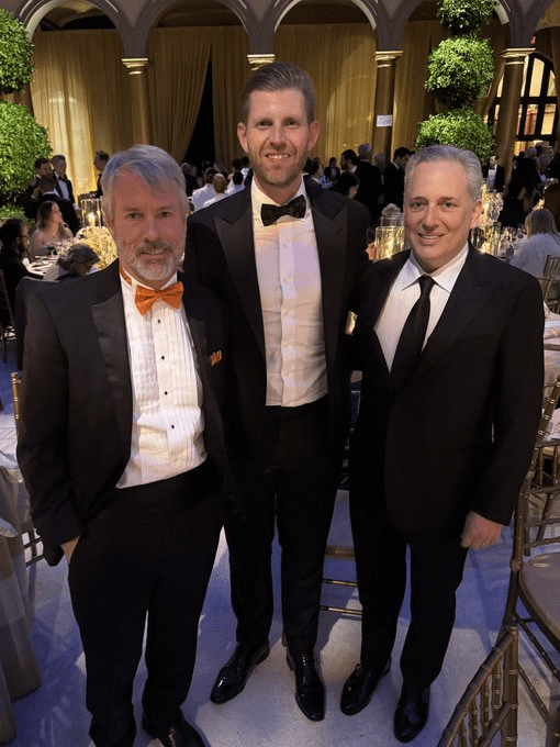 N0tEricTrump's tweet photo. Bullish for $ERIC

To the moon! https://t.co/MEOGhfc67n