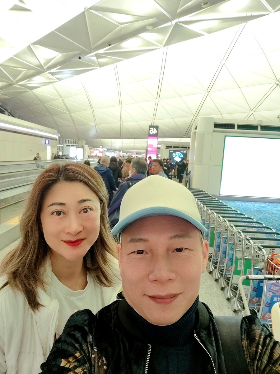Jamaster_A's tweet photo. Ready to fly to Vancouver back home 😜😜😍😍💝💝
#jamastera #楊振龍 #vancouver #home https://t.co/Jfb0nU2sig