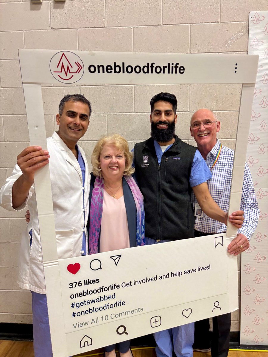 Very proud of our Queen Elizabeth students and staff for organizing as well as giving today at the Blood Drive for Surrey Hospital. Thanks to all the donors for helping to save lives. <a href="/CanadasLifeline/">Canadian Blood Services</a> Fellow trustee <a href="/BobHolmesSD36/">Bob Holmes</a> did his part too. <a href="/Surrey_Schools/">Surrey Schools</a>