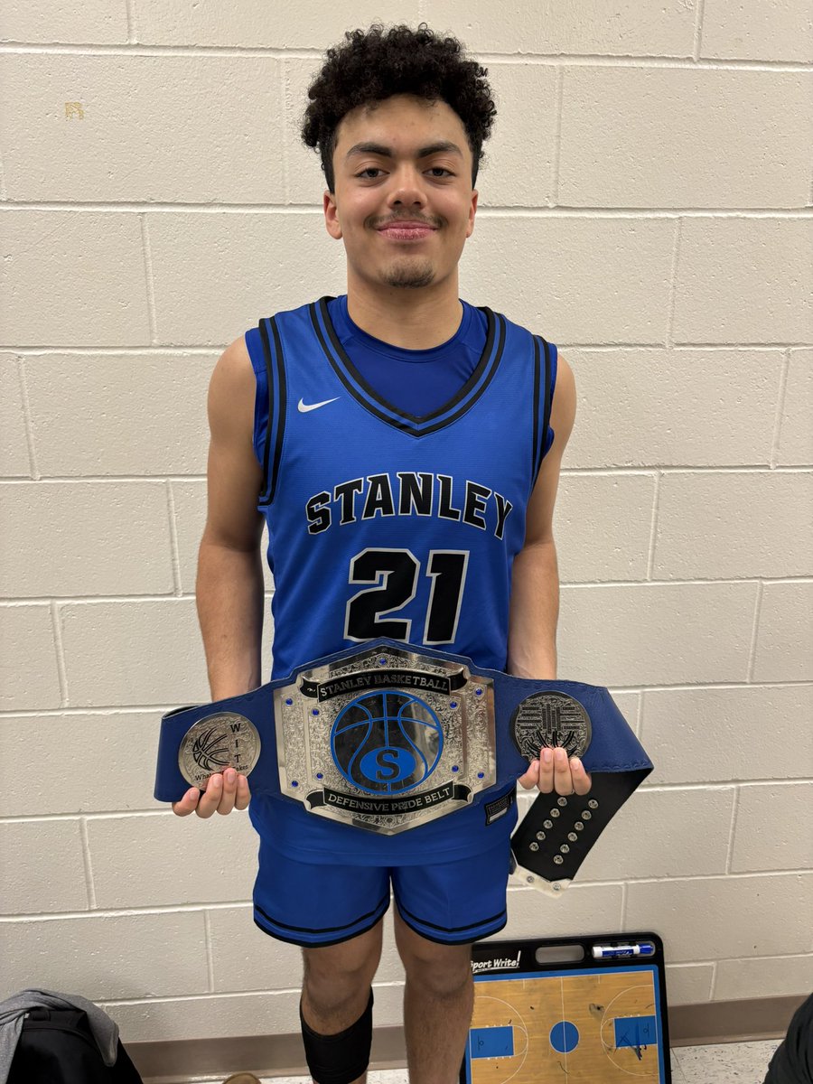 Stanley Boys Basketball (@stanleybb_) on Twitter photo Blue Jays🔵 63
Dunsieth🐲 45
@Jevon09884475 with the BELT!!
And 7 pts
<a href="/DrakeSchlosser/">Drake Schlosser</a> 26 pts
<a href="/hynek_ben/">Ben Hynek ‘27</a> 20 pts (4 Threes)
<a href="/BennettLarson16/">Bennett Larson</a> and <a href="/akanenwisher1/">Austin Kanenwisher</a> each with 4 pts
Back at home Thursday for another region game vs Turtle MTN!! Blue Jays🔵 63
Dunsieth🐲 45
@Jevon09884475 with the BELT!!
And 7 pts
<a href="/DrakeSchlosser/">Drake Schlosser</a> 26 pts
<a href="/hynek_ben/">Ben Hynek ‘27</a> 20 pts (4 Threes)
<a href="/BennettLarson16/">Bennett Larson</a> and <a href="/akanenwisher1/">Austin Kanenwisher</a> each with 4 pts
Back at home Thursday for another region game vs Turtle MTN!!