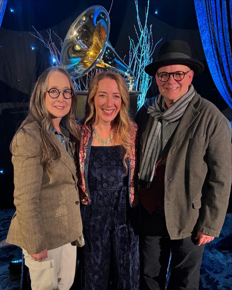 victoriabanks's tweet photo. You are SO Nashville if you find out you’ve got songs on a Grammy-nominated album AT the Grammy nominee celebration event! So proud to be on @sistersadiemusic’s Best Bluegrass nominated #nofear &amp; so fun to catch up with dear friends!  @markbrightproductions @recordingacademy https://t.co/UYcepI7S9B
