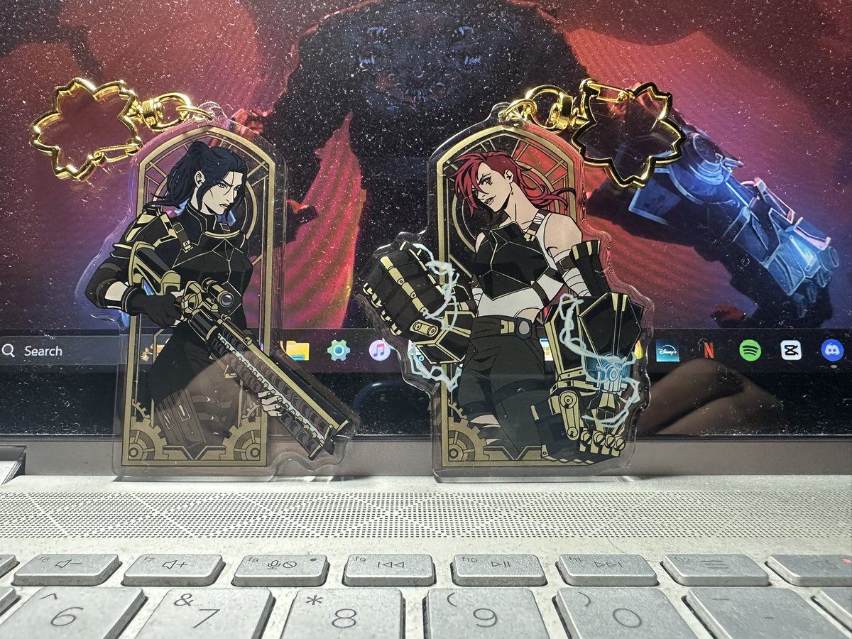 FandomCreates's tweet photo. The girls are home. Wonderfully done by @explodikid https://t.co/tpPQiBzDP1