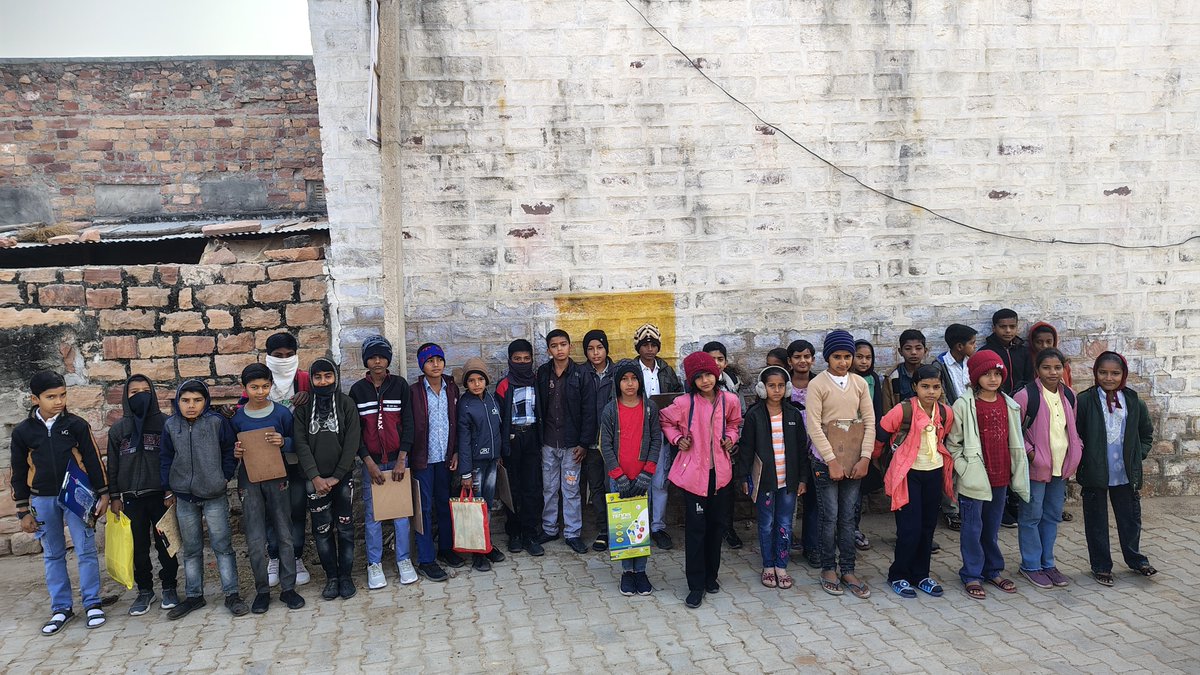 INDEED_Fdn's tweet photo. Our best wishes to all the students
Eagerly awaiting announcement of results _ hoping for the best
Huge thanks to partners Dexter Capital Advisors &amp; Multibhashi for supporting this program, the expert trainers who taught the kids &amp; IN-DEED field team who helped implement program https://t.co/tgck8mffxr