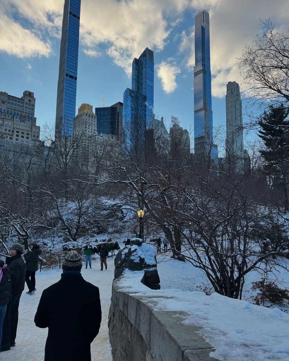 In case you are wondering, I am now on Blue Sky:  citystitchette.bsky.social