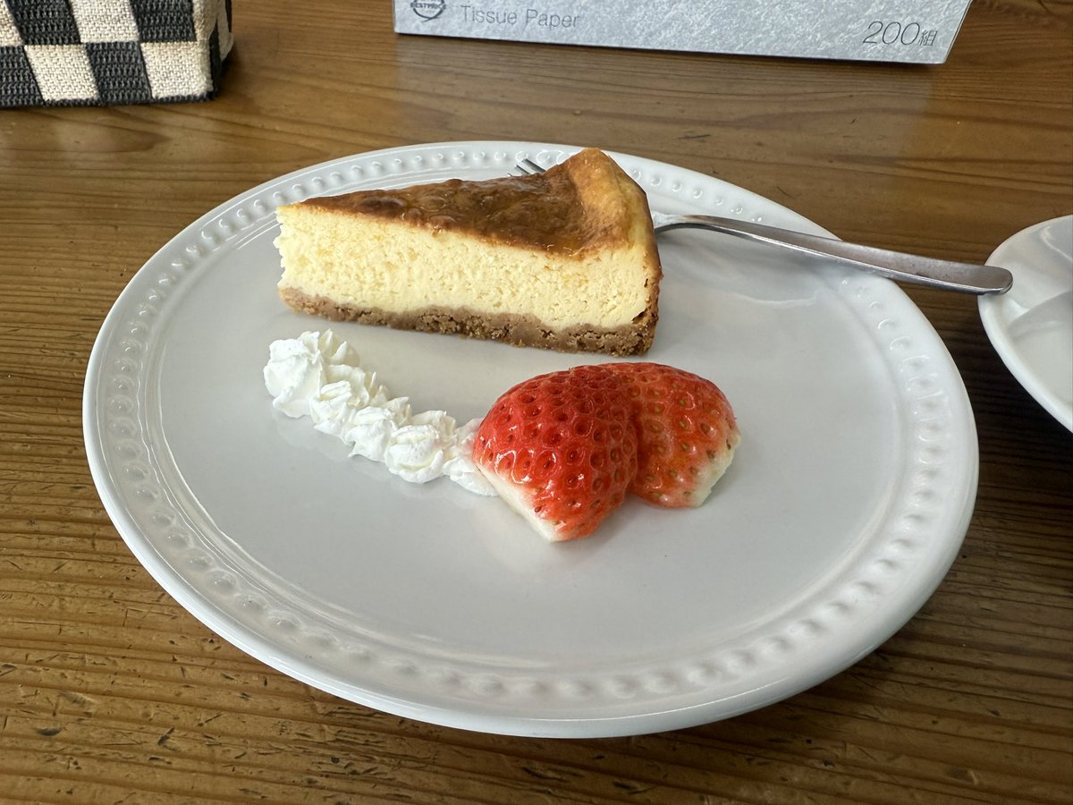 aboutkfjp1719's tweet photo. 今日はちゃっぷいけど、
おバイクしてランチ。
ボルガライス初めて食べた❣️
#cafeK https://t.co/oRrJlF1dlF