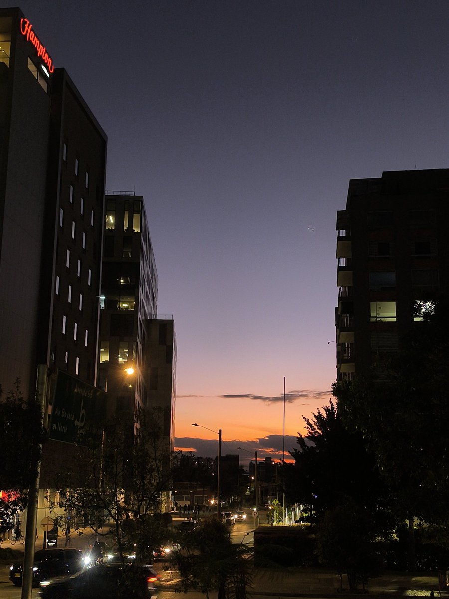 DanielYesid912's tweet photo. Un atardecer más❤️‍🩹 https://t.co/pg3W29T2kq