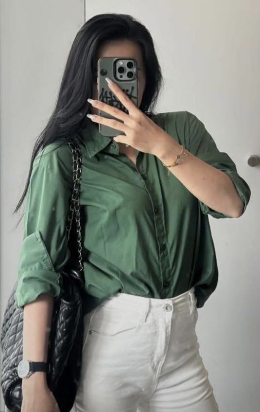 vy09022002's tweet photo. 🦋💦 https://t.co/OQHHTkBQcf