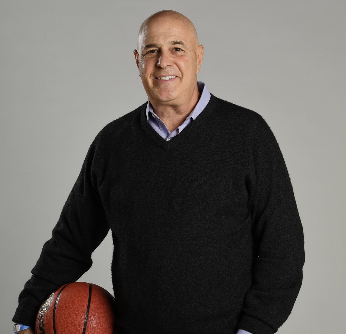 alan cutler (@cutler18) on Twitter photo NO FILTER: <a href="/SethOnHoops/">Seth Greenberg</a> joins me Wednesday at 12:30. I was surprised he agreed to do the show. 1300am/92.5fm. Also LIVE and podcasts on wlxg.com. 12-2 Monday—Friday. If you listen to <a href="/KySportsRadio/">Matt Jones</a> show, check me out when Matt is done. Pic Courtesy of ESPN. NO FILTER: <a href="/SethOnHoops/">Seth Greenberg</a> joins me Wednesday at 12:30. I was surprised he agreed to do the show. 1300am/92.5fm. Also LIVE and podcasts on wlxg.com. 12-2 Monday—Friday. If you listen to <a href="/KySportsRadio/">Matt Jones</a> show, check me out when Matt is done. Pic Courtesy of ESPN.