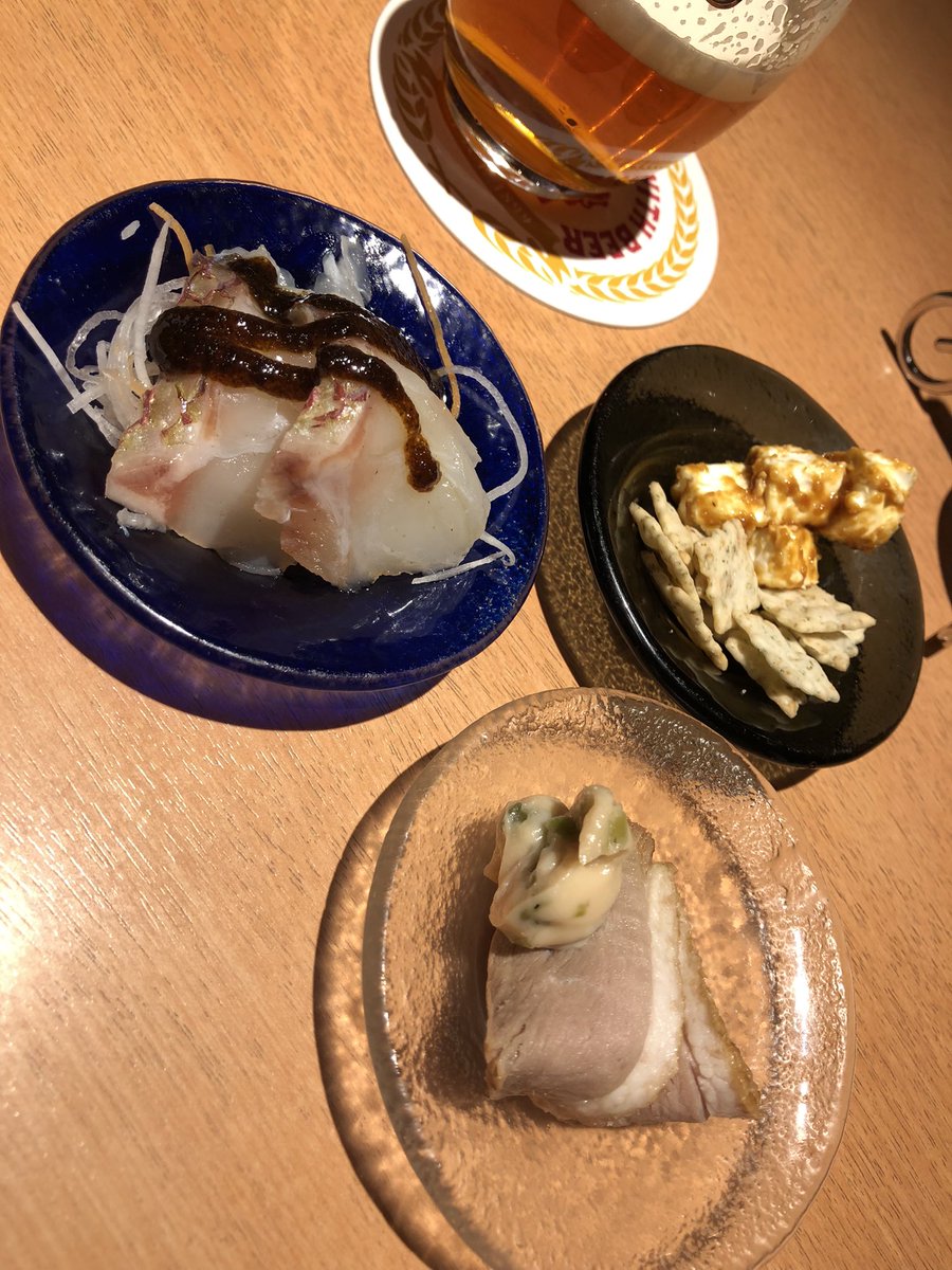 weizen_ipa's tweet photo. 平日に有給？
そりゃ、やる事は決まってるよね🍺🥰

今日は記念日なので、セルフお祝い！！
愛するエビスで！めでたーーーい！！ https://t.co/bvpXVoK3a6