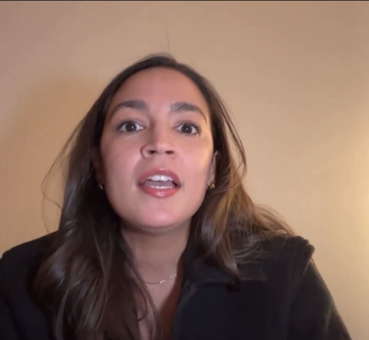 For every cum tribute on this photo I’ll post a nude.