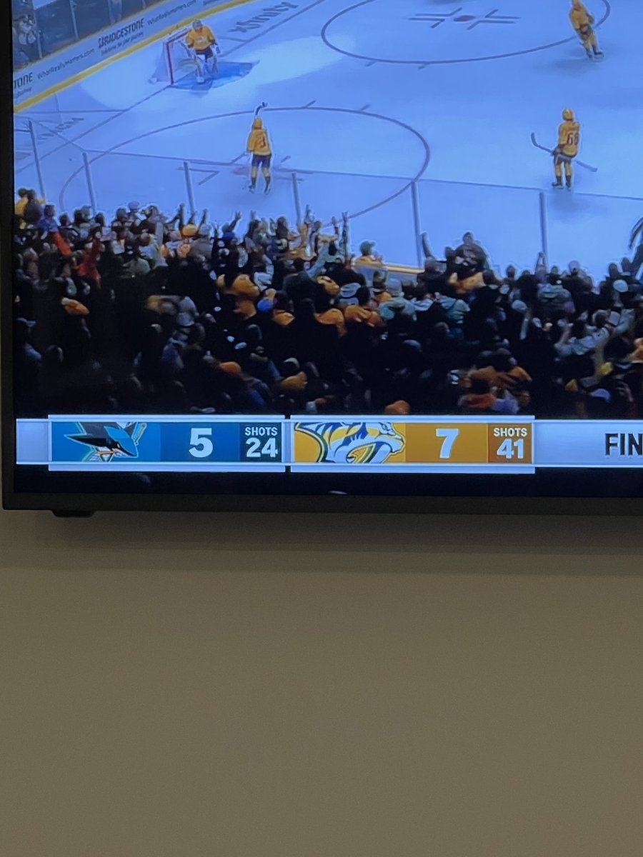 The_Pred_Head's tweet photo. And what hat but the @Predxican98 hat could give us our 4th straight win for the first time this season AND give us our biggest comeback in FRANCHISE HISTORY?? Can we say we are streaking now? 👀 #hatstats3 https://t.co/tebKDaWkyU
